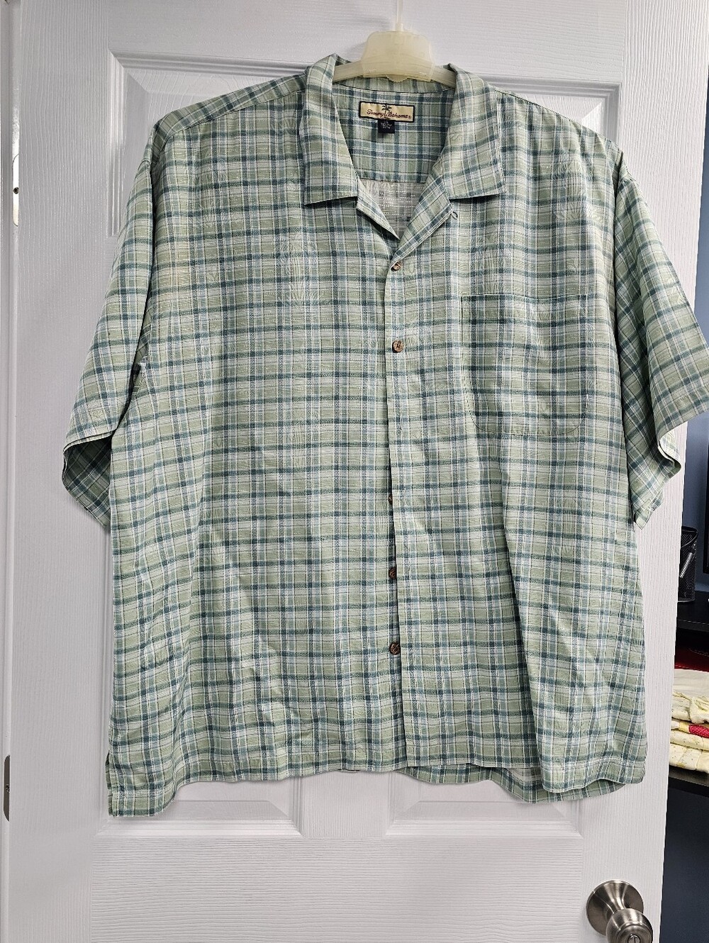 Vintage Men's Tommy Bahama Shirt